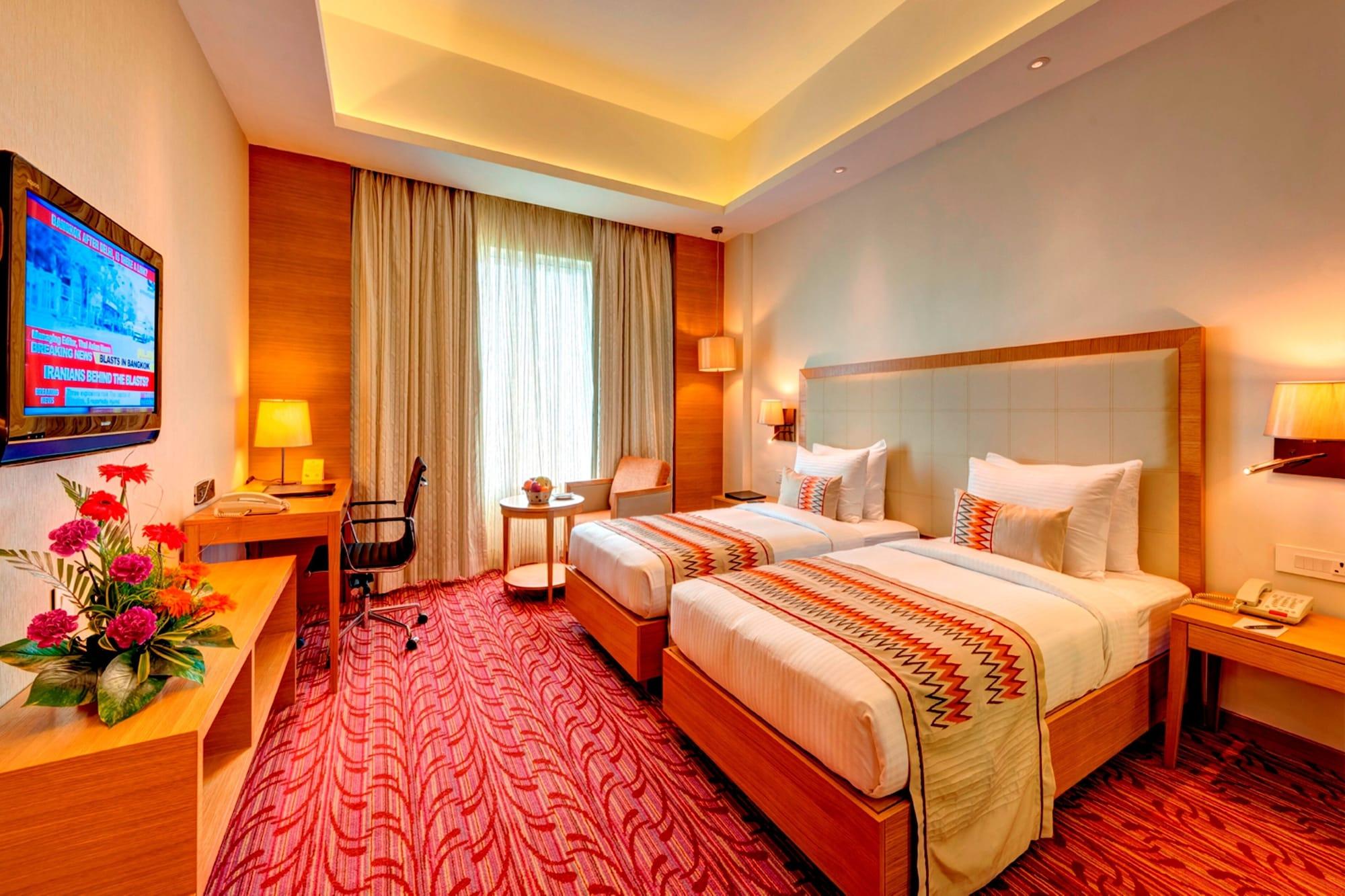 Pride Plaza Hotel, Kolkata Exterior photo Deluxe Room